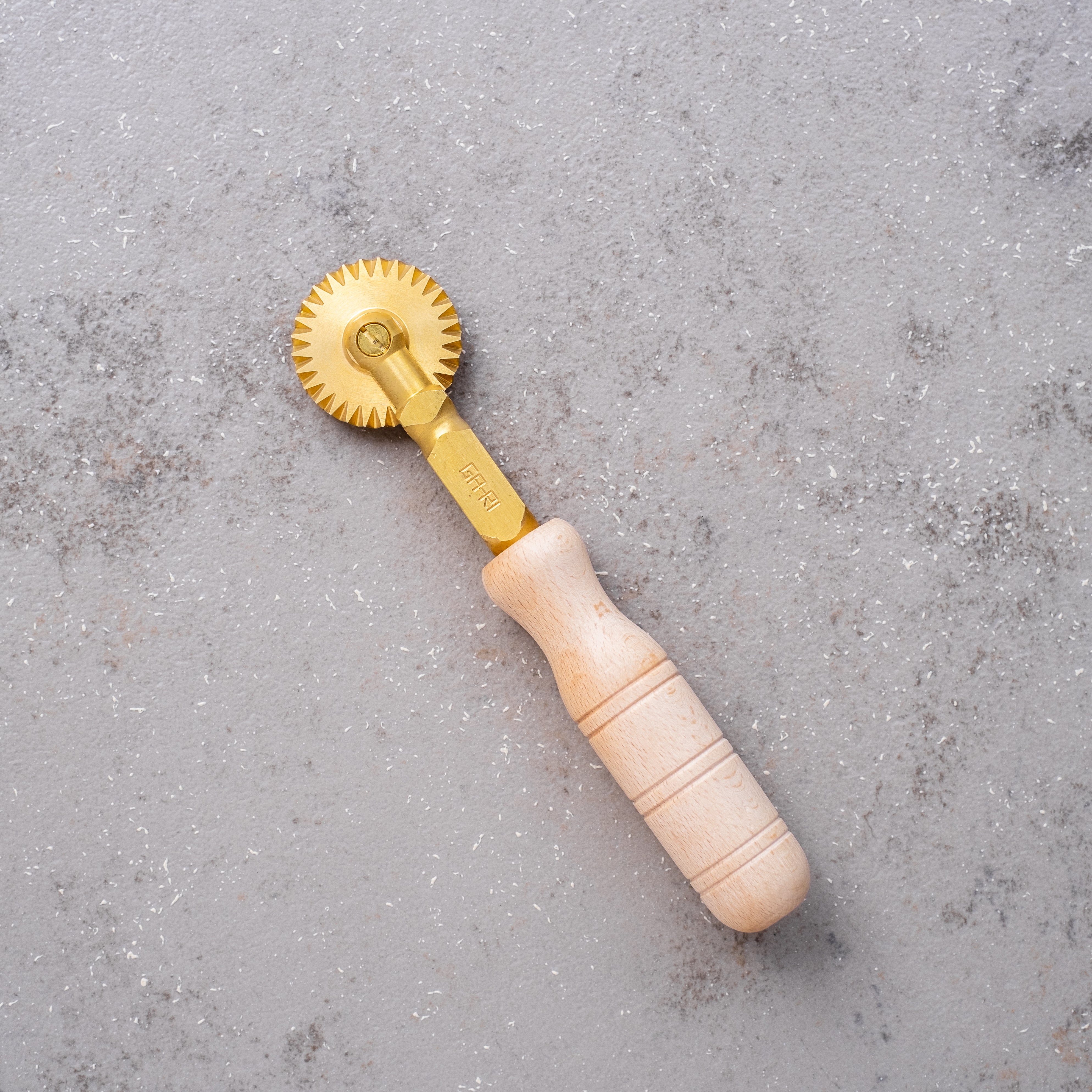 Brass Fluted Pasta Wheel – culasarsa